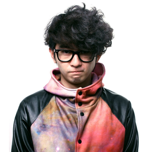 国产精品午夜无码AV体验区
